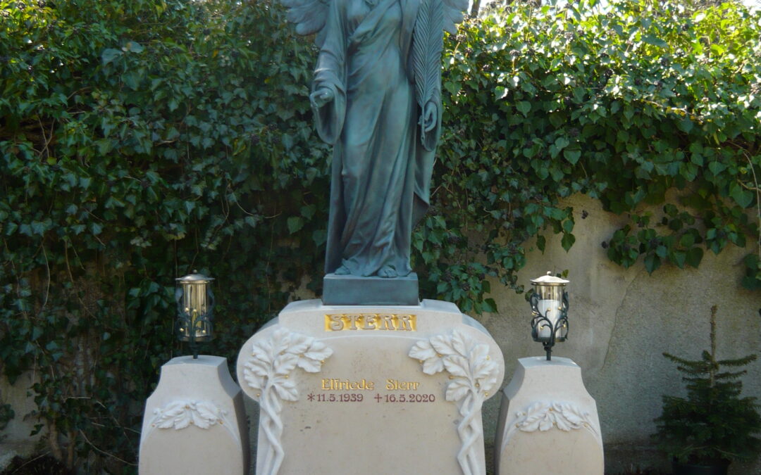 Jugendstil Engel aus Bronzeguss